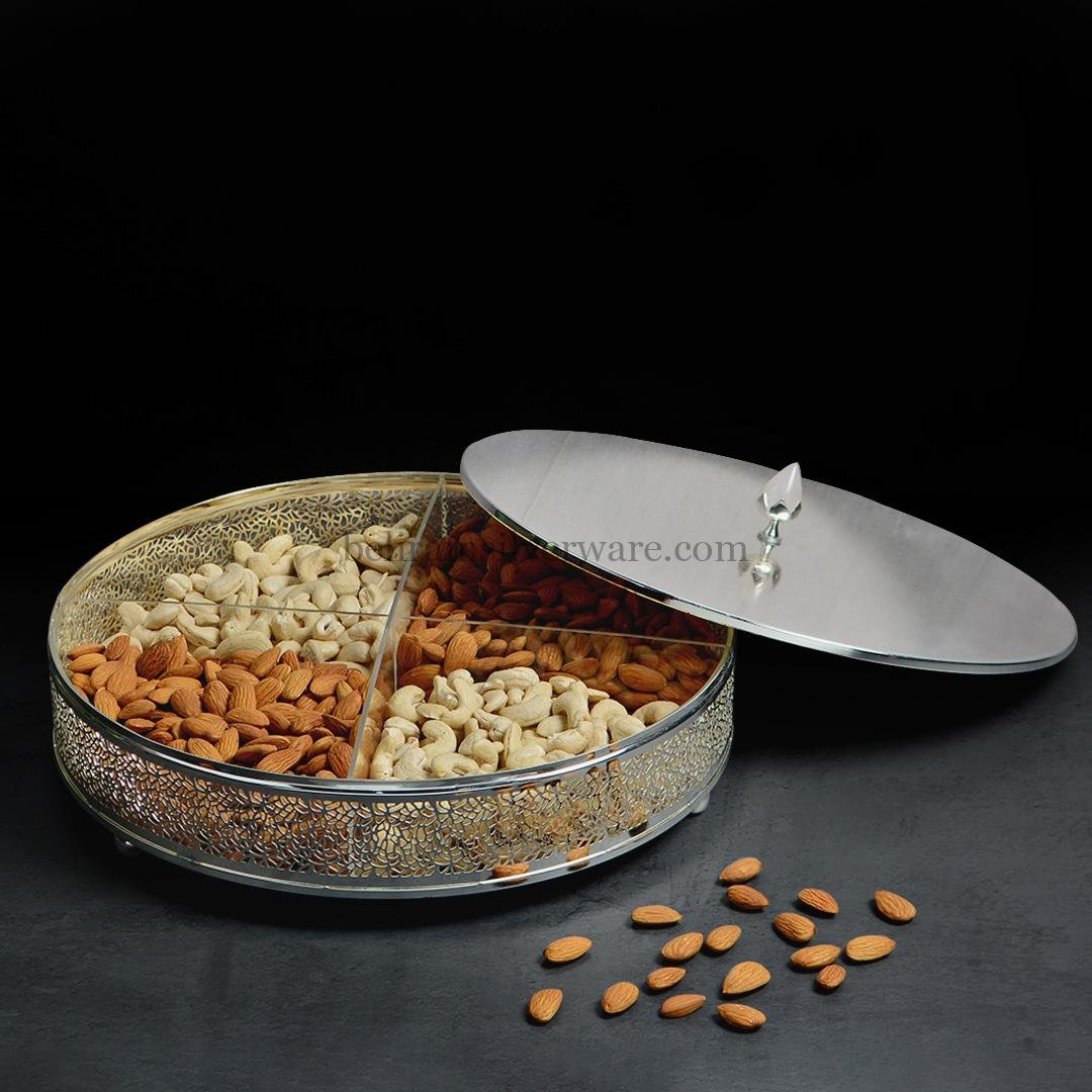 Cutwork Silver Box with Rose Quartz Knob